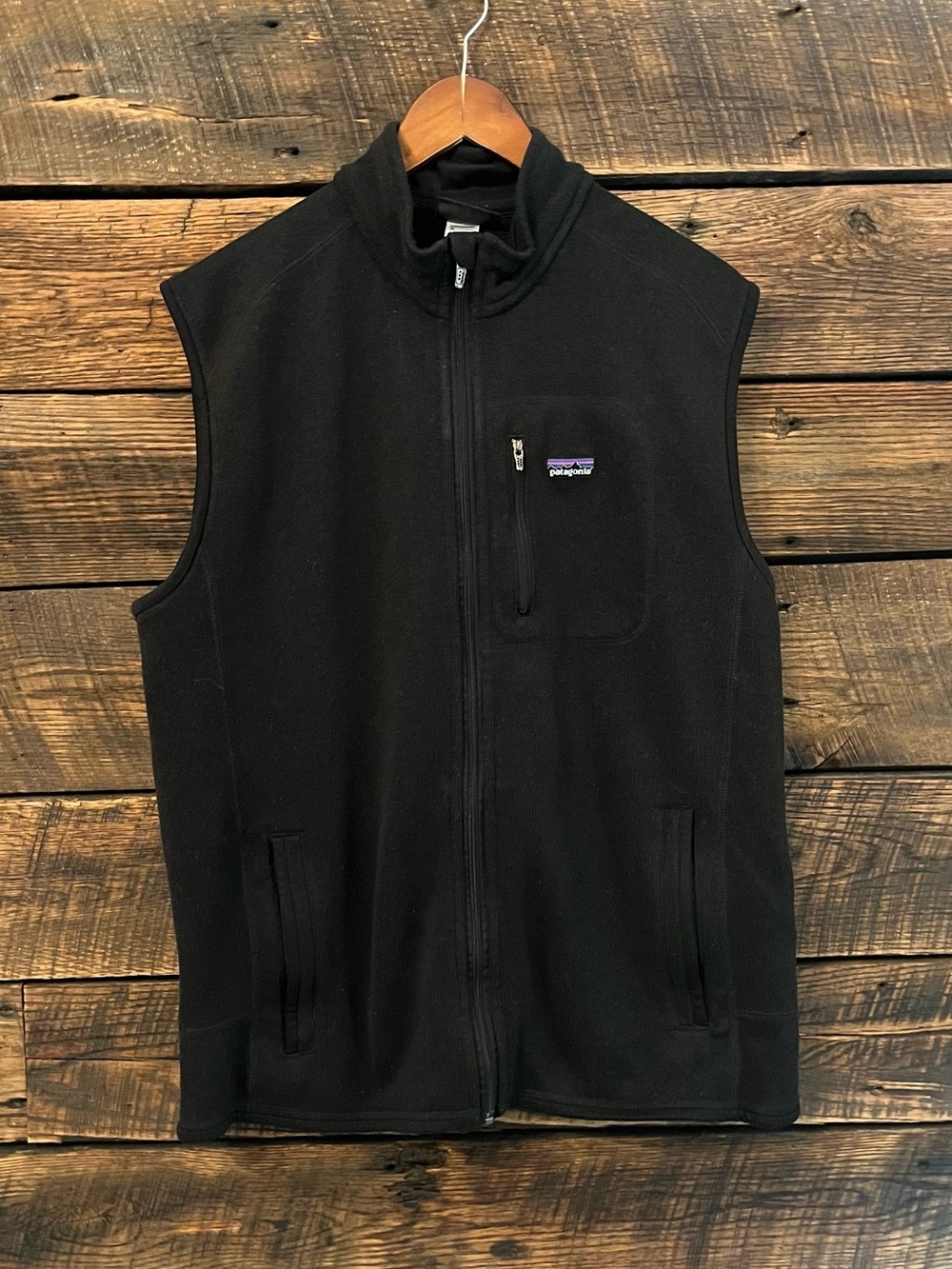Patagonia Men’s Better Sweater vest black zip pockets XL